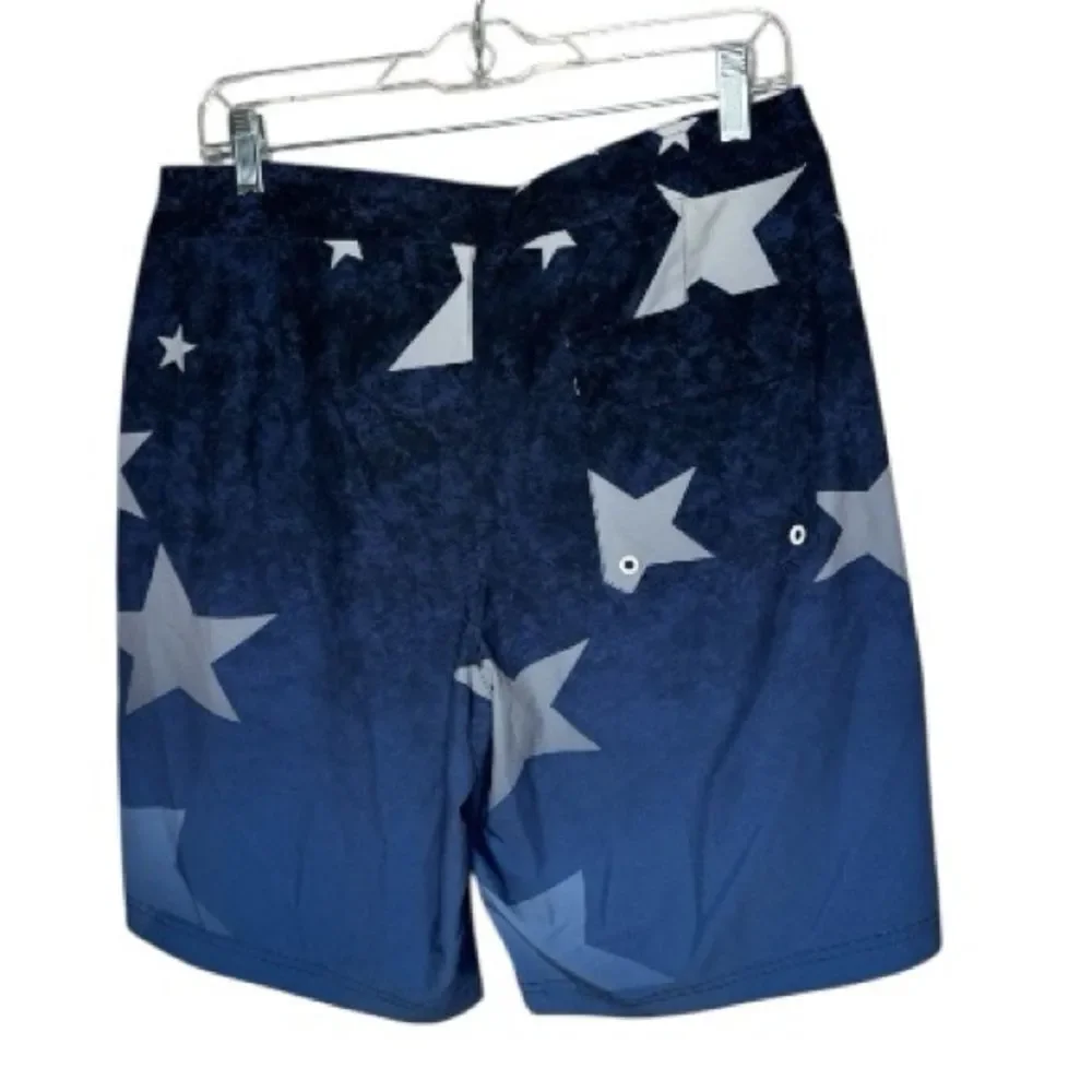 American Eagle Men’s US Flag Bathing Suit Shorts. Size Medium.